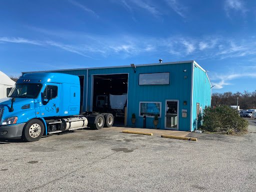 Bees Truck and Trailer Repair shop